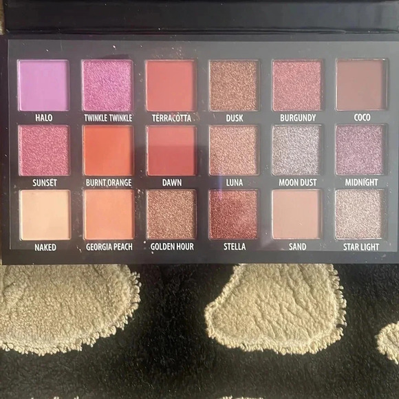 KAB Cosmetics Day + Night Eyeshadow Palette - Picture 3 of 3